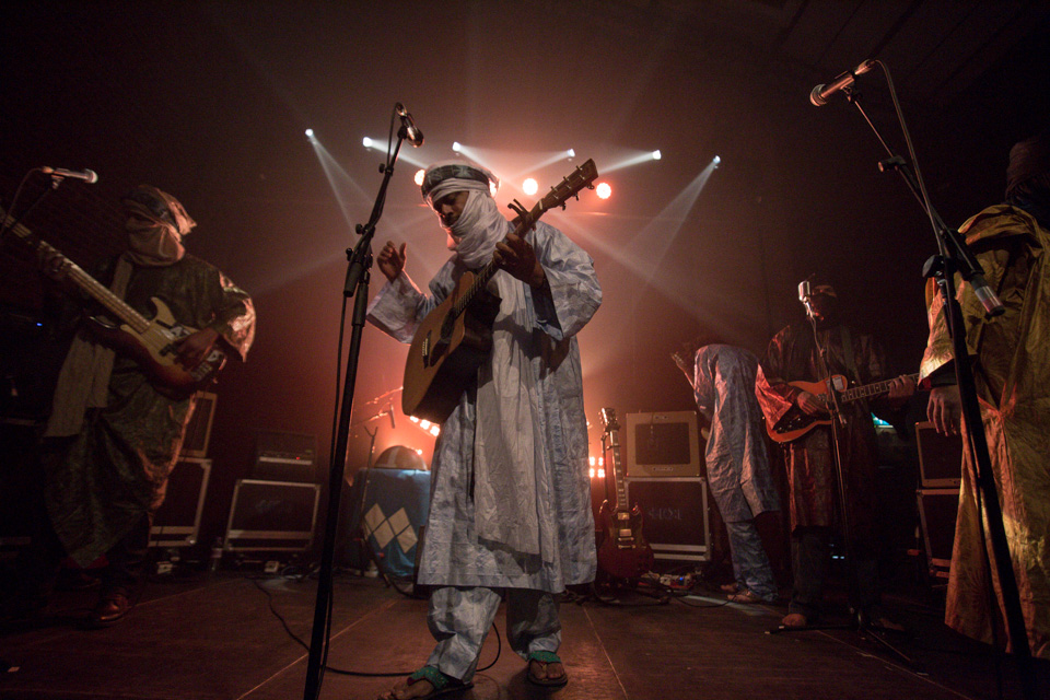 Tinariwen2014-03-07VillageUndergroundLondonUK (7).jpg